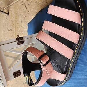 Dr Martens Blaire Peach Beige Pisa Leather Fisherman Platform Sandals Sz 11 EU43